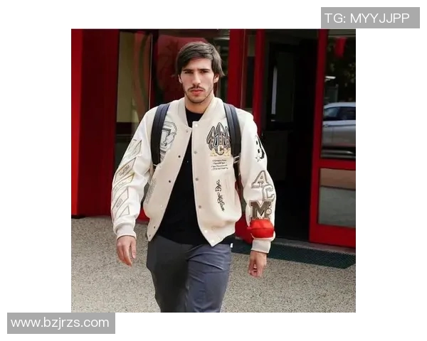 OffWhite与足球明星的时尚碰撞探索运动与潮流的完美结合 OffWhite与足球明星的时尚碰撞探索运动与潮流的完美结合