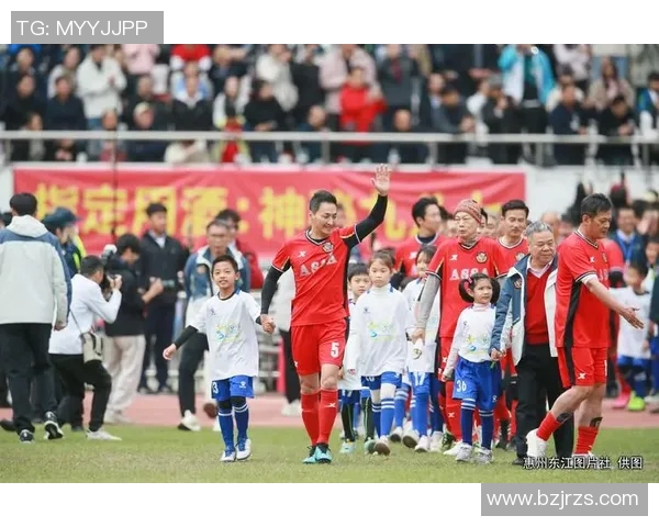 即将开赛的足球明星名单揭晓球迷期待的超级对决即将来临
