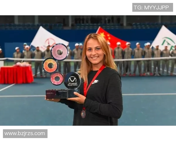 成都网球队在大师赛中的耐力考验与精彩表现分析